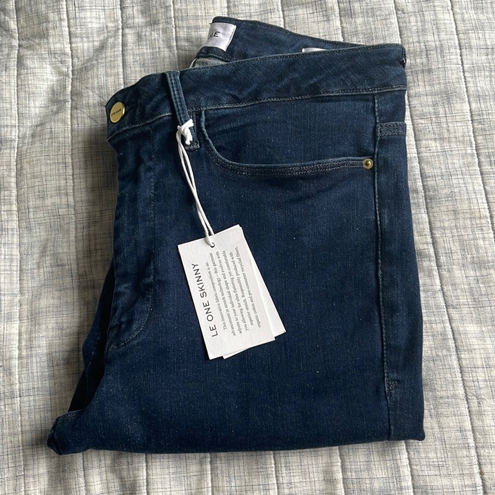Frame Le One Skinny jeans, size 2